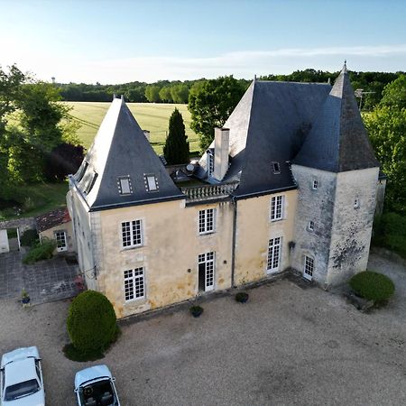 Chateau De La Vallade Saint-Porchaire 外观 照片