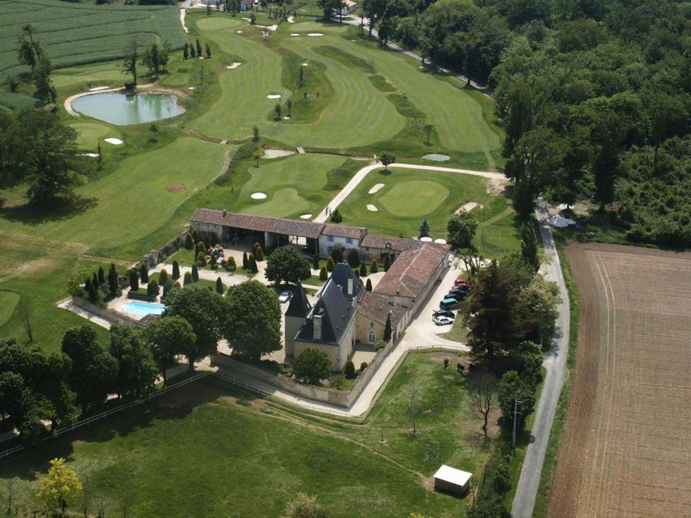 Chateau De La Vallade Saint-Porchaire 外观 照片