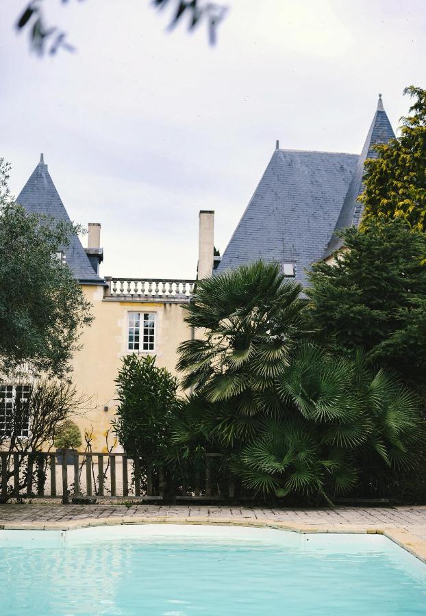 Chateau De La Vallade Saint-Porchaire 外观 照片